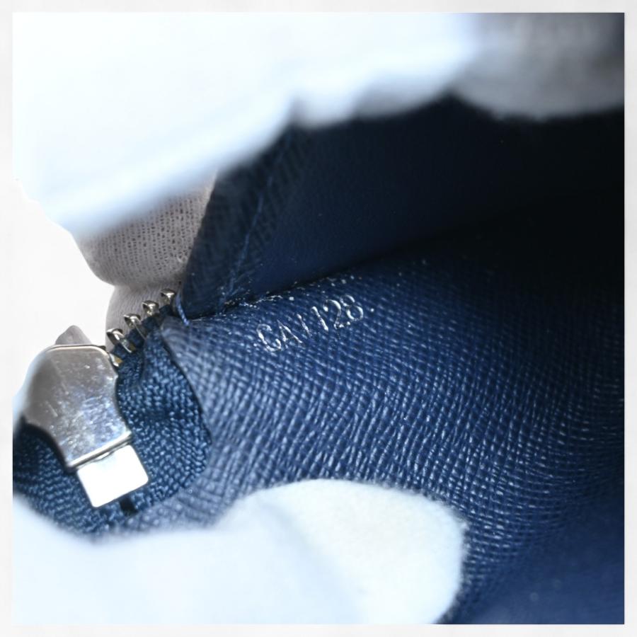 LOUIS VUITTON ルイヴィトン タイガ ヴェルティカル ブルー