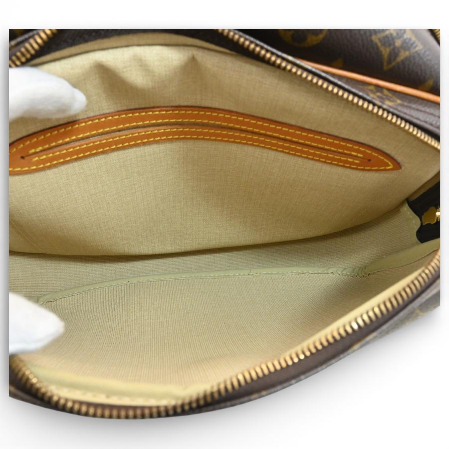 LOUIS VUITTON（ルイ・ヴィトン） モノグラム リポーターPM ショルダー