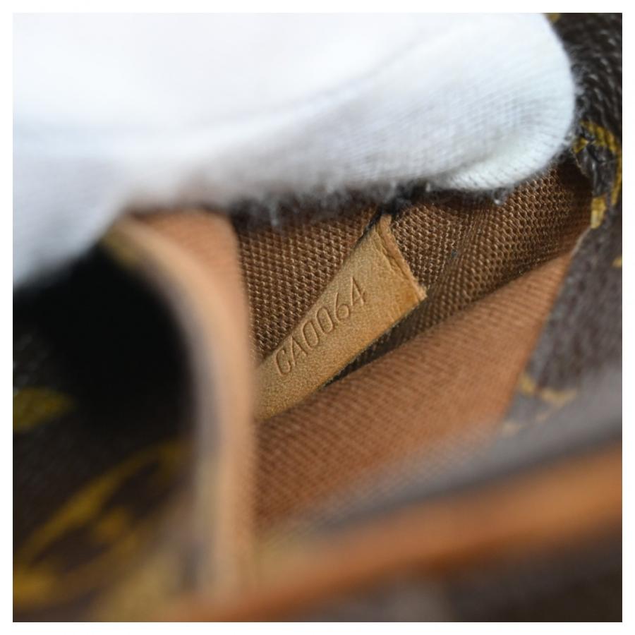 LOUIS VUITTON（ルイ・ヴィトン） モノグラム ポシェット ガンジュ