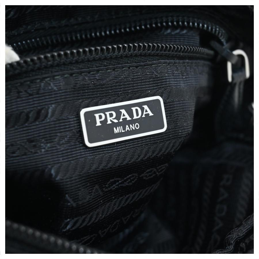 プラダ コスメポーチ ナイロン ブラック Aランク pr5827cd | PRADA | 08