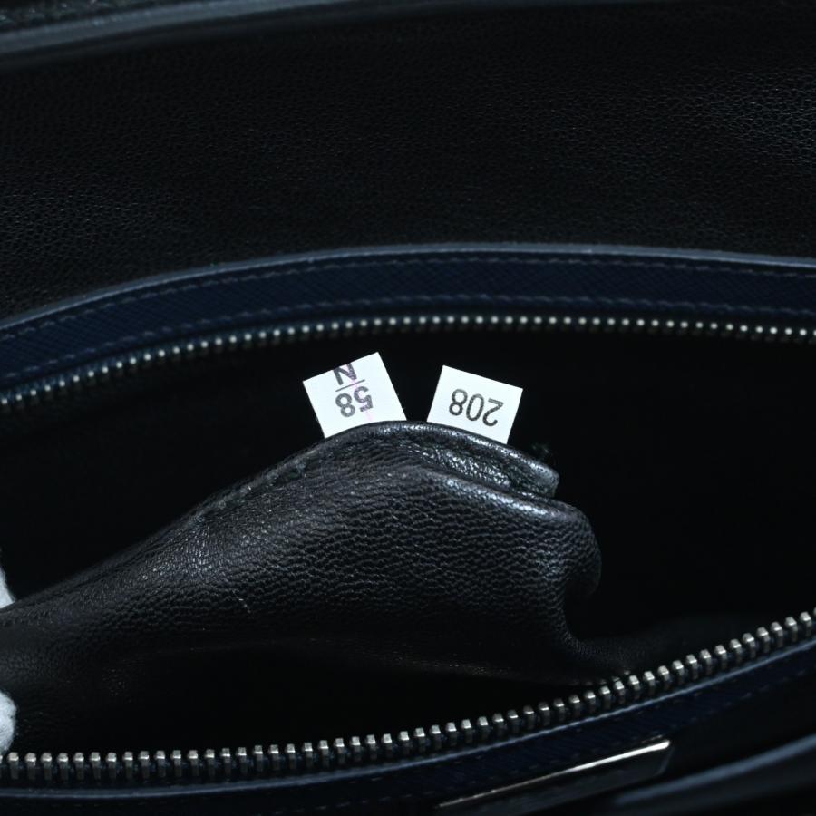 PRADA（プラダ） 【中古】プラダ 三角ロゴ サフィアーノ ブリーフ