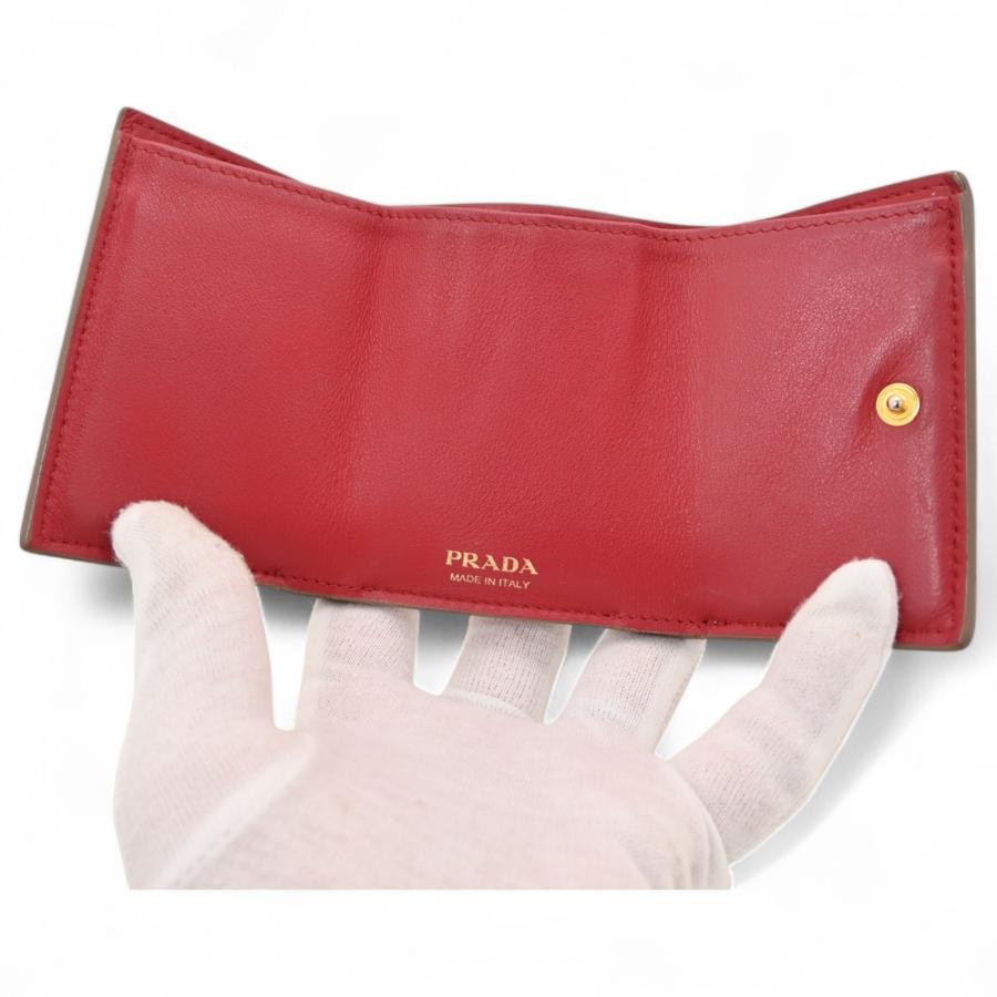 PRADA プラダ 3つ折り財布 ハート×フラワー Bランク pr9511hg : アース  