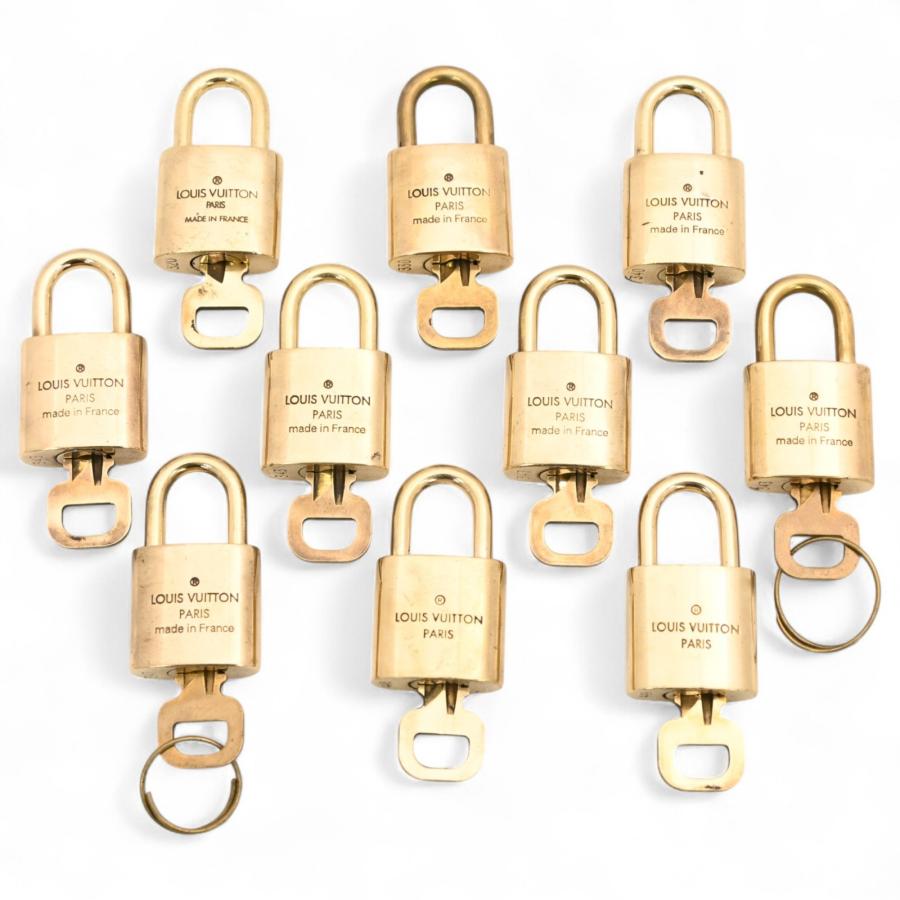 ルイヴィトン　南京錠　カデナ　パドロック　シルバー　10個セット LOUIS VUITTON ルイヴィトン カデナ 10点セット パドロック