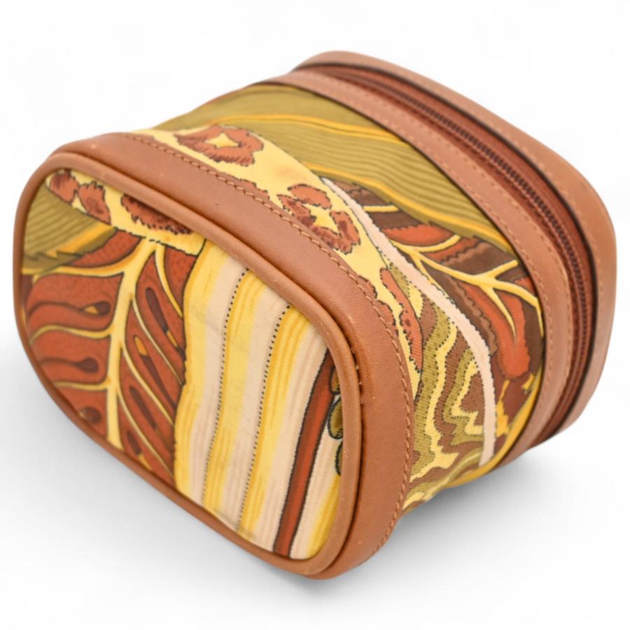 フェラガモ ガンチーニ ミニバニティポーチ アニマル Aランク