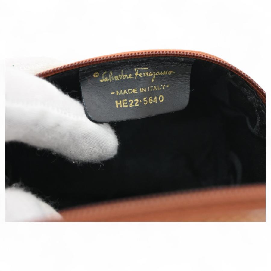 フェラガモ ガンチーニ ミニバニティポーチ アニマル Aランク