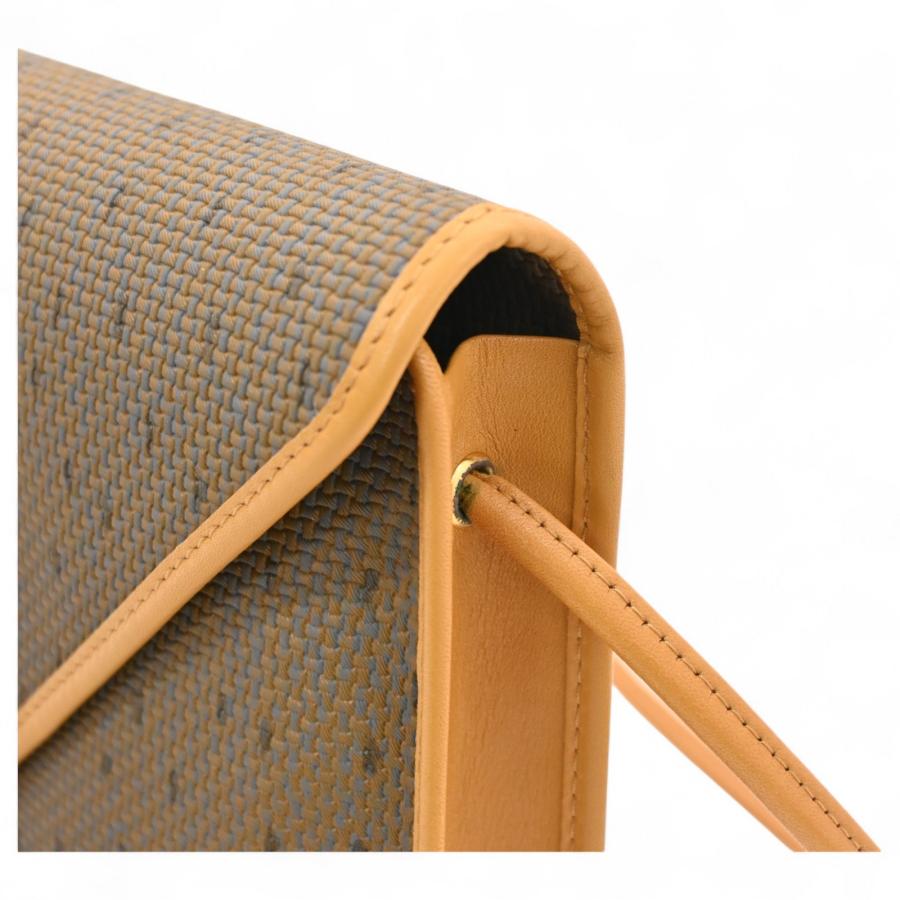 Yves Saint Laurent rive gauche イブサンローラン カサンドラ ロゴ