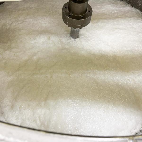 菊水（KIKUSUI） 【冷やでも燗でも旨い！】 辛口 本醸造 1800ml : お酒