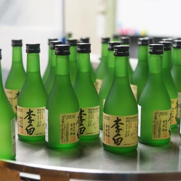 【春鹿　超辛口と並ぶ人気！】【蔵一押しのやまたのおろちシリーズ！】　李白　特別純米　やまたのおろち　超辛口　五百万石　精米歩合58％　300ml |  | 10