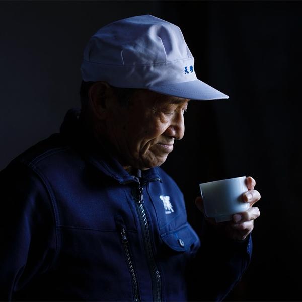 【ご予約！12月4日以降発送！】【新発売！旨味とミルキーさを兼ね備えた新しいにごり酒！】　天狗舞　山廃純米にごり　純米酒　720ml(クール便推奨) | 天狗舞 | 04