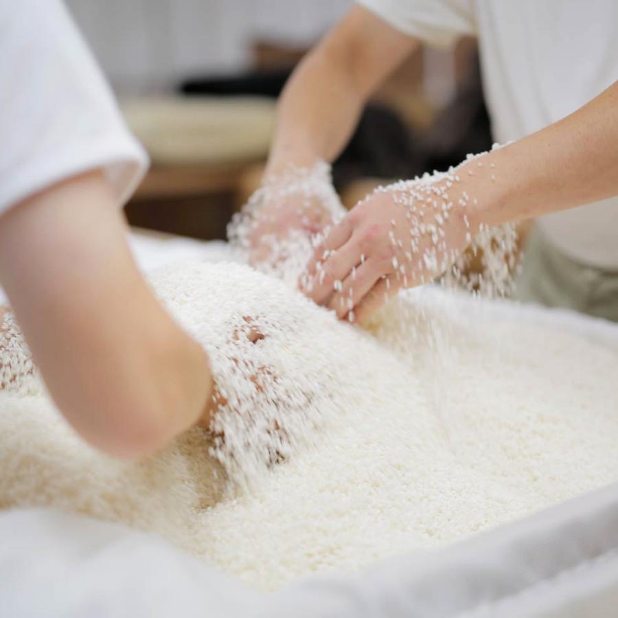 【人気急上昇中の酒蔵！】　森嶋(もりしま)　美山錦　純米吟醸　生酒　美山錦100％　精米歩合55％　1800ml(クール便推奨) |  | 04