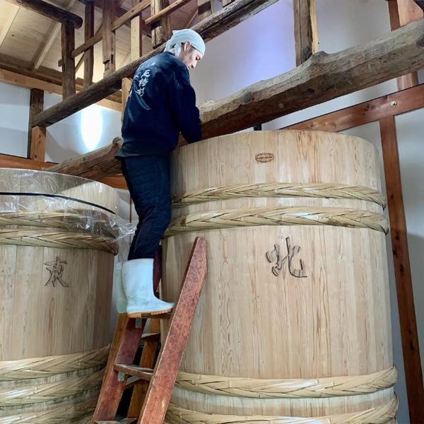 【激うま！日本最古の神社三輪山の湧き水で仕込んだ三輪の酒！】　みむろ杉　菩提もと　無濾過　生原酒　おりがらみ　山田錦　720ml(クール便推奨)(生酒) |  | 05