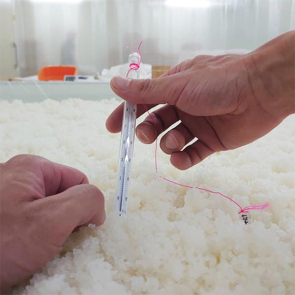 【老舗日本酒蔵が昔ながらの製法で造り上げた高級みりん！】　李白　純米本みりん　高級味醂　14度　720ml |  | 07