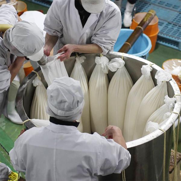 【老舗日本酒蔵が昔ながらの製法で造り上げた高級みりん！】　李白　純米本みりん　高級味醂　14度　1800ml |  | 09