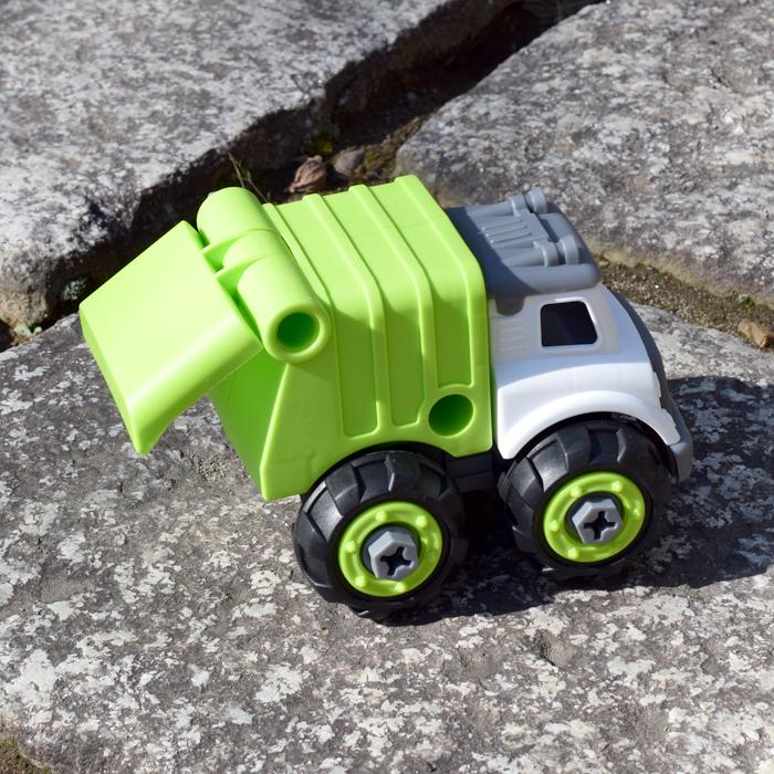 magnet DIY TRUCK BOX グリーン おもちゃ 知育 玩具 組み立て 6歳以上