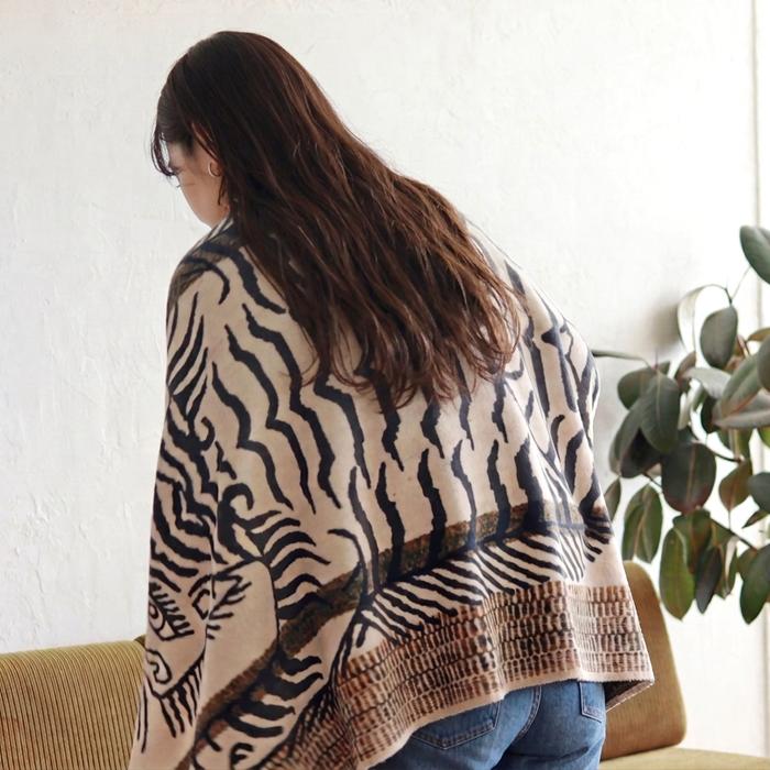 フランネル フリースブランケット チベタンタイガー ブランケット 防寒 FLANNEL FLEECE BLANKET POST GENERAL | POST GENERAL | 05