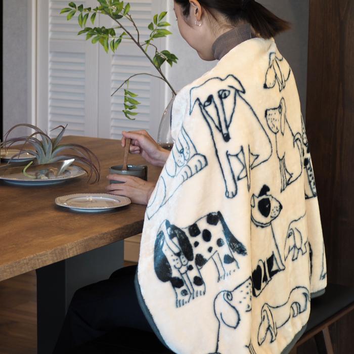 Lisa Larson（リサラーソン） ひざ掛け スケッチドッグ ブランケット