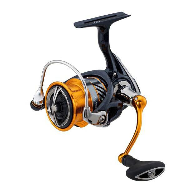 ダイワ スピニングリール レブロス LT3000-CH 買取価格比較