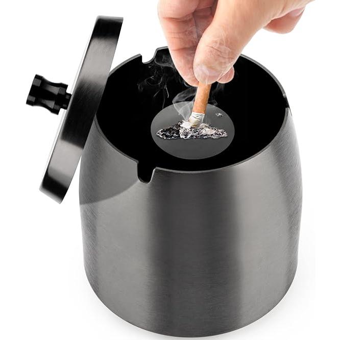 蓋付きステンレス鋼灰皿-滑り止めベース灰皿、ポータブル灰皿、屋内および屋外での使用に適しています、Black、M |  | 01