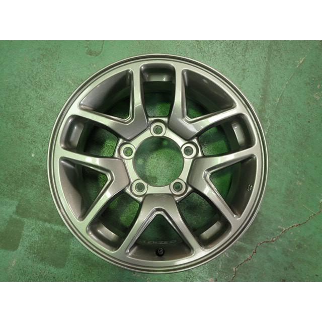 ★スズキ純正★JB64　5.5J×16+22　1393.7/5★目立つ傷なし・綺麗です★中古4本★ |  | 02