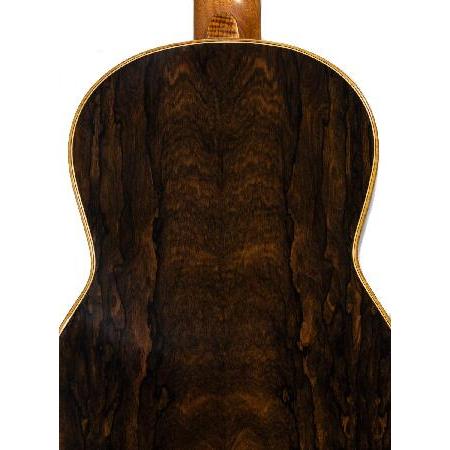 本店は Yulong Guo Echoes Spruce Double Top Classical Guitar - 650mm Scale Length並行輸入