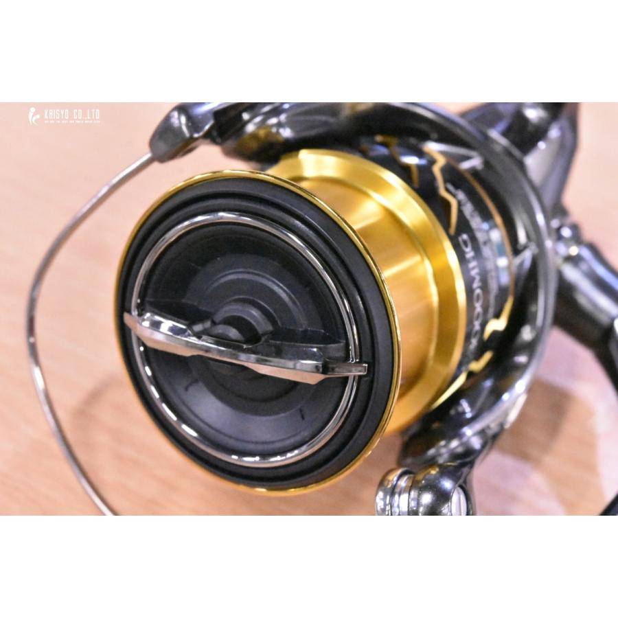 シマノ 20 ツインパワー C3000MHG SHIMANO TWINPOWER スピニング シマノ 20 ツインパワー C3000MHG SHIMANO TWINPOWER スピニング