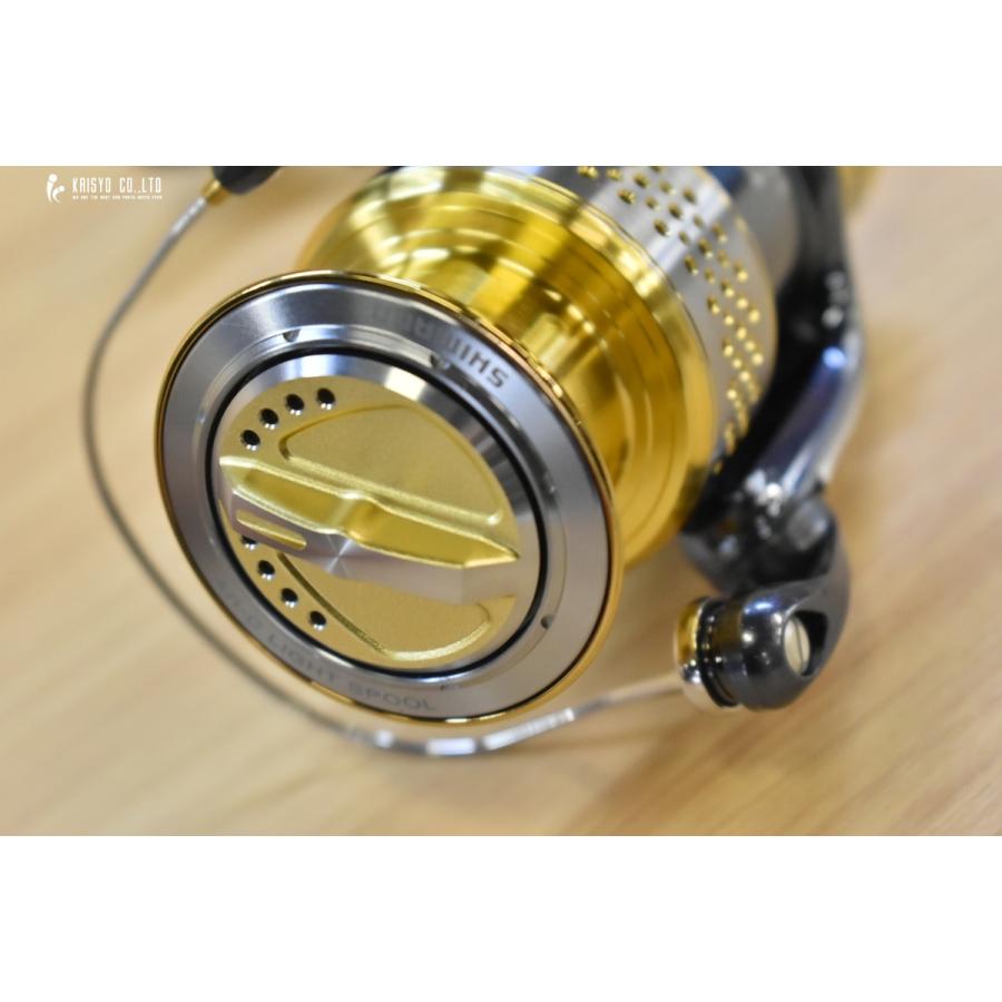 シマノ（SHIMANO） 10 ステラ C3000HG スピニングリール SHIMANO
