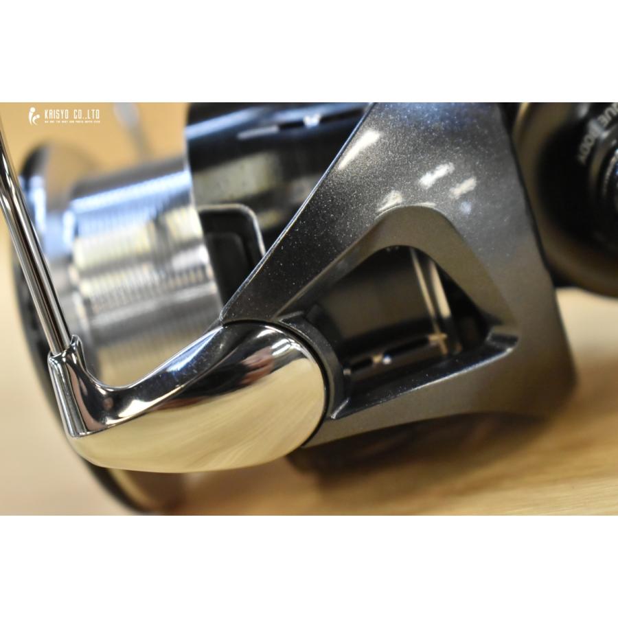 ダイワ 24 ルビアス LT 3000-H スピニングリール DAIWA LUVIAS