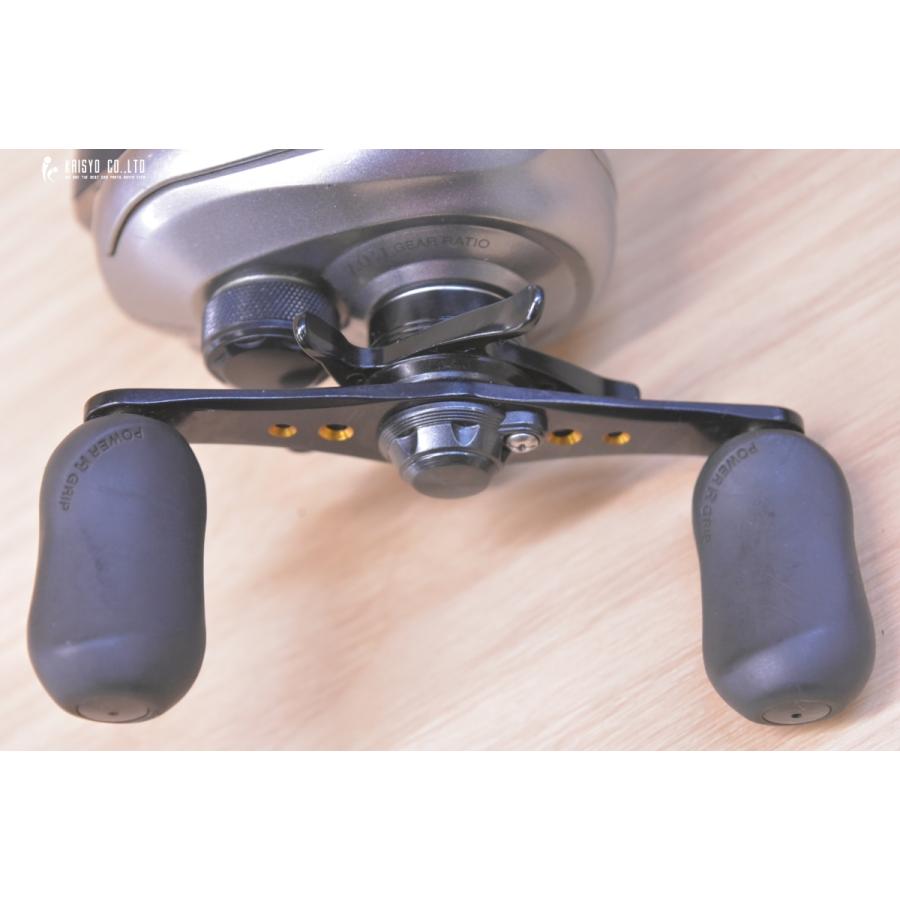 シマノ 07 メタニウム Mg 右巻き SHIMANO nium ベイトリール バス釣り