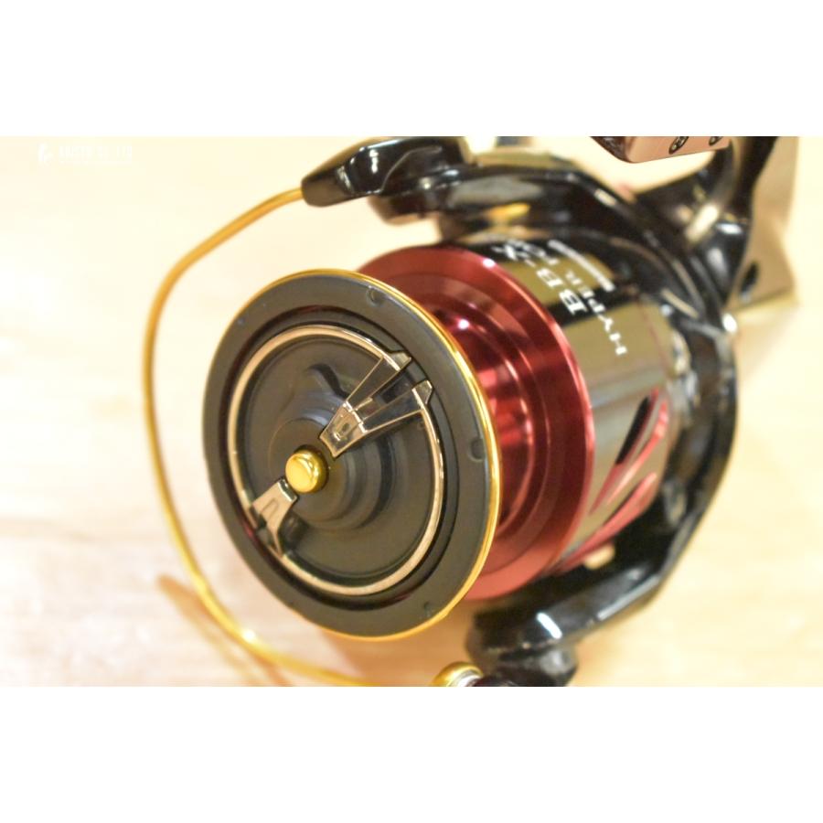 リール 17 BB-X HYPER FORCE C3000DXXG Shimano 17 BB-X Hyperforce C3000DXXG Right Hand Lever Drag
