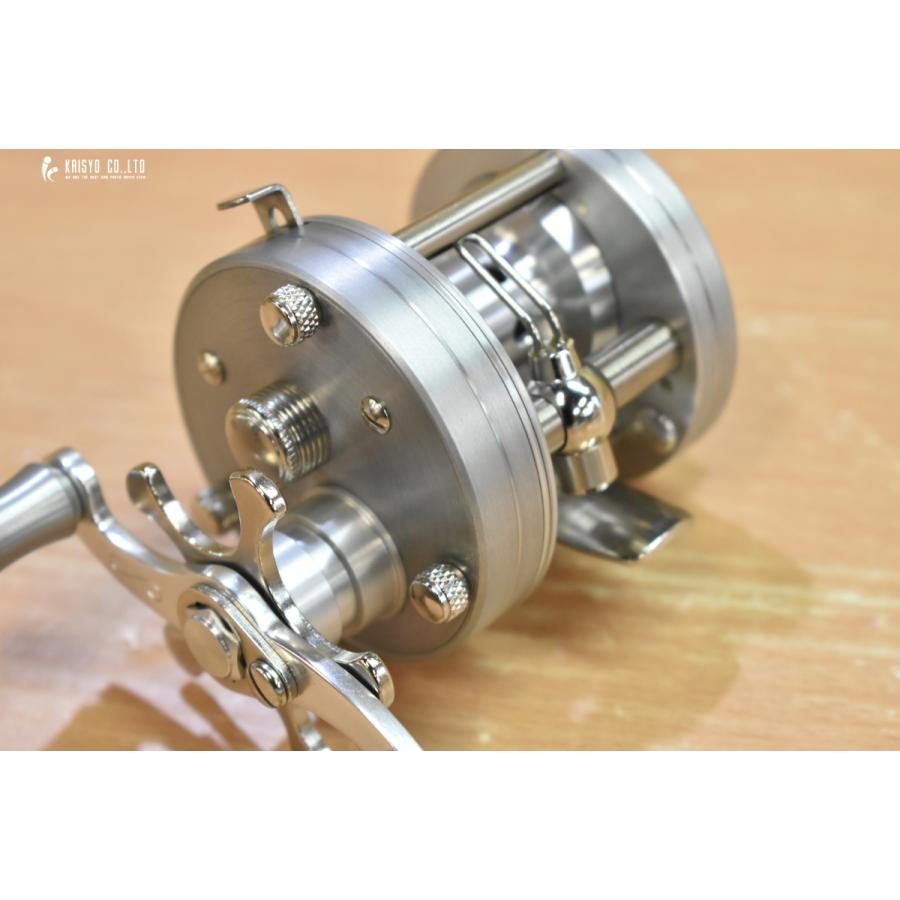 五十鈴工業 BC440SSS Amazon | ベイトキャスティングリール BC440SSS Silver Ash