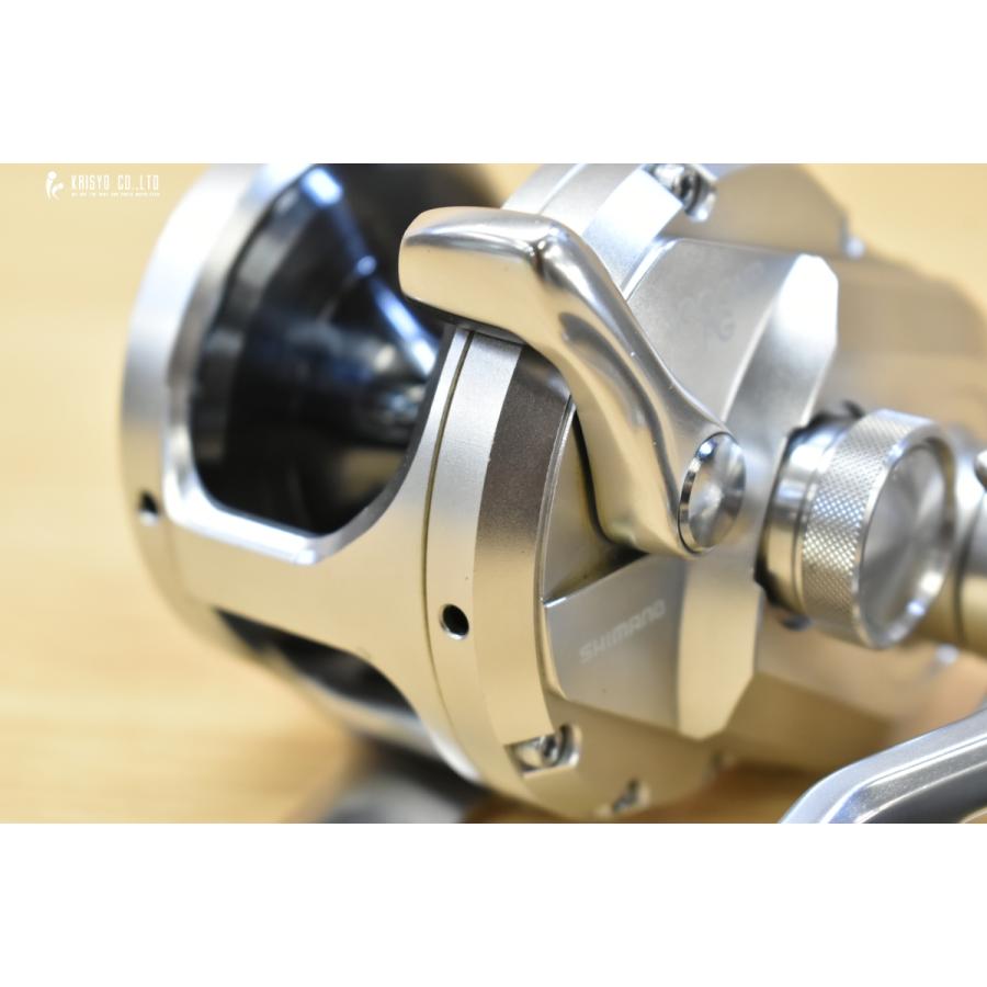 シマノ 17 オシアジガー 2000NRPG ベイトリール 右 SHIMANO OCEA