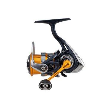 DAIWA ダイワ 20 REVROS(レブロス) LT2000S 買取価格比較