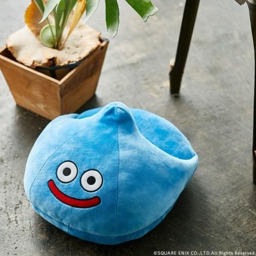 ドラクエグッズ あったか足入れクッション スライム スマイルスライム