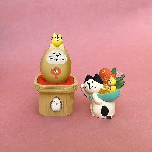 DECOLE（デコレ） concombre コンコンブル 開運カラー猫だるま 緑