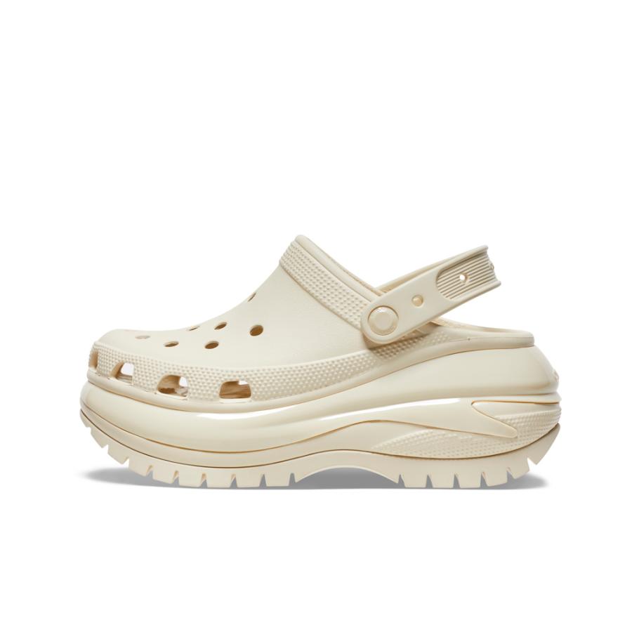 crocs（クロックス） レディースサンダル MEGA CRASH CLOG メガ クラッシュ クロッグ (BGE) 207988‐2Y4 ...