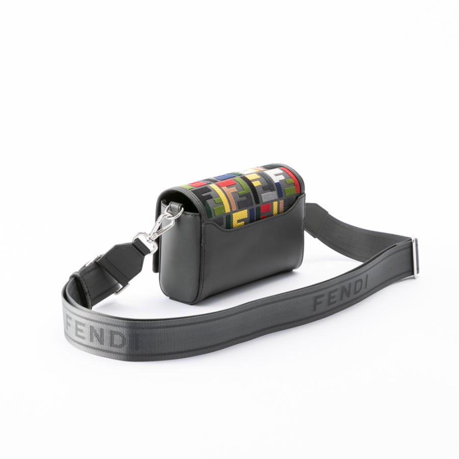 FENDI（フェンディ） FENDI FF コンパクトショルダーバッグ 7M0363