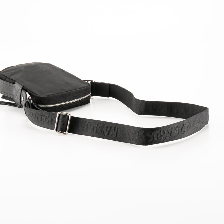 Vivienne Westwood（ヴィヴィアンウエストウッド） Vivienne Westwood