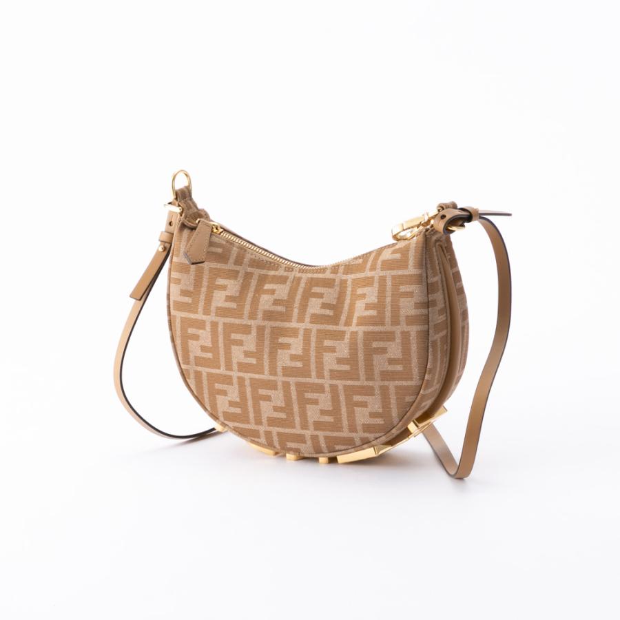 FENDI ロゴ柄 ショルダーバッグ ベージュ　正規品　美品 FENDI ズッカ柄 ショルダーバッグ