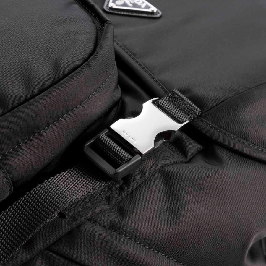 PRADA（プラダ） PRADA ReNylon+SAFFIANO 前ZIP付きバックパック
