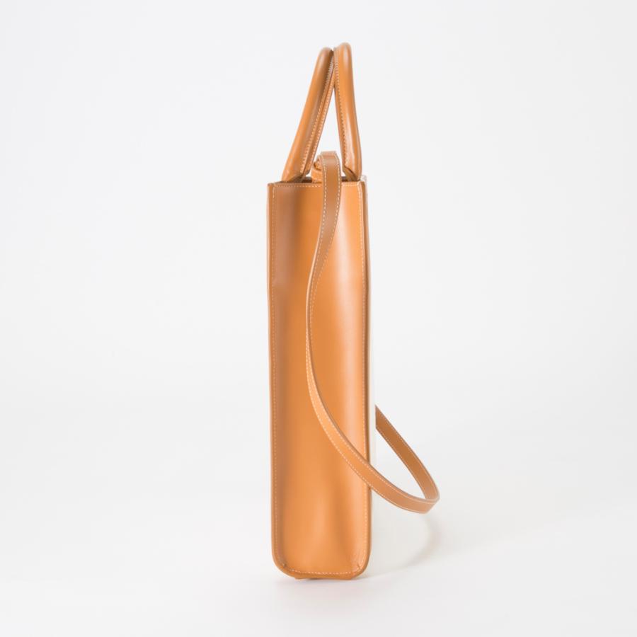 CELINE（セリーヌ） CELINE SM VERTICAL CABAS ロゴ縦トートバッグ
