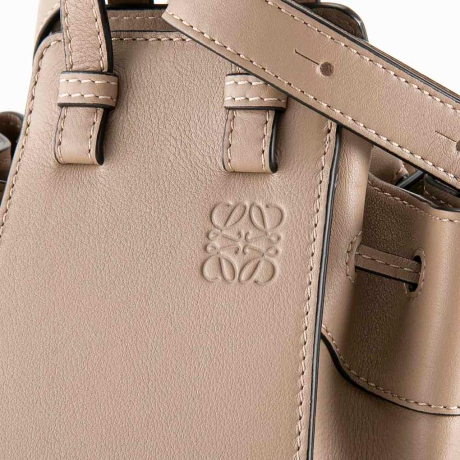 LOEWE（ロエベ） LOEWE HAMMOCK DRAWSTRING MINI SD付き ハンドバッグ