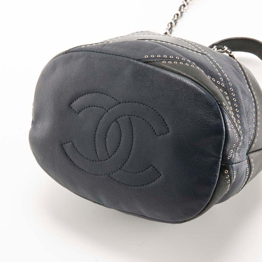 CHANEL（シャネル） 【ヴィンテージ・中古】シャネル スタッズ巾着