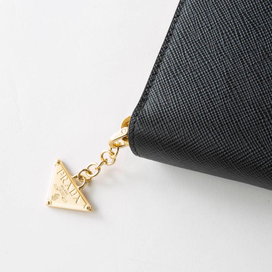 PRADA（プラダ） ラウンド長財布 SAFFIANO TRIANGOLO METAL CHARM