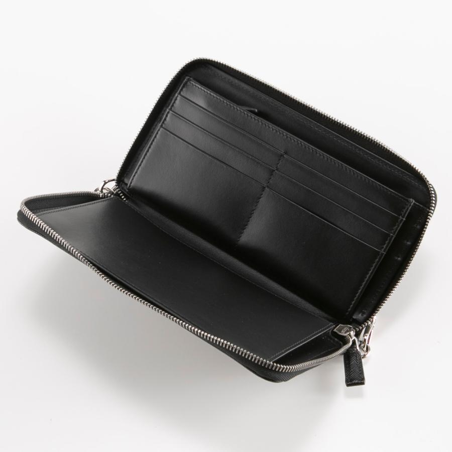 PRADA（プラダ） サフィアーノ トライアングル ストラップ付き