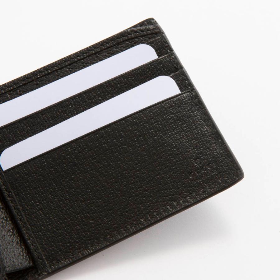 新品ケース付き GUCCI グッチ インターロッキング ショートパンツ 30 GUCCI グッチ NEW BASKET カットアウトインターロッキングG 二