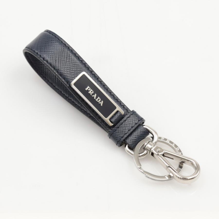 【プラダ】サフィアーノ ロゴプレート付き キーリング PRADA（プラダ） 【期間限定SALE!!】プラダ キーリング SAF.ロゴ