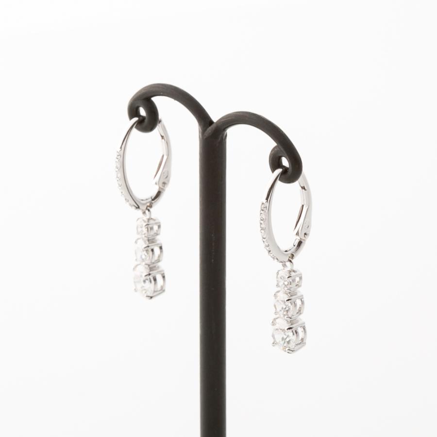 SWAROVSKI（スワロフスキー） フープピアス ATTRACT TRILOGY ROUND