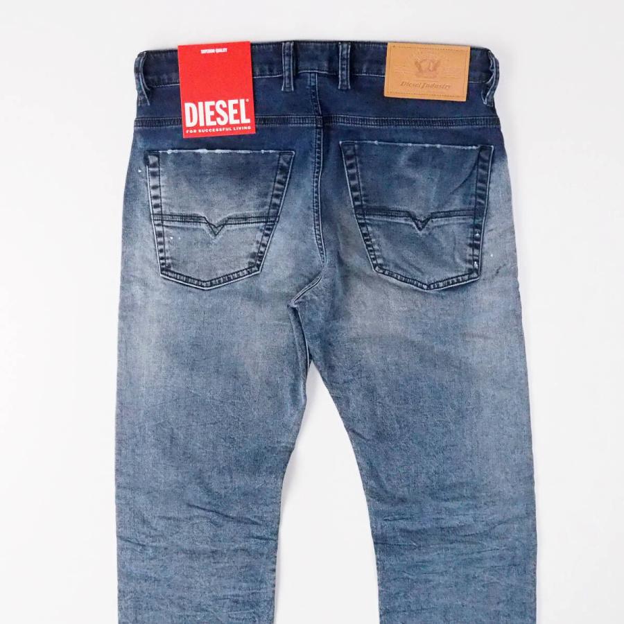 DIESEL（ディーゼル） ジョグジーンズ JOGG JEANS KROOLEY-NE 068CS