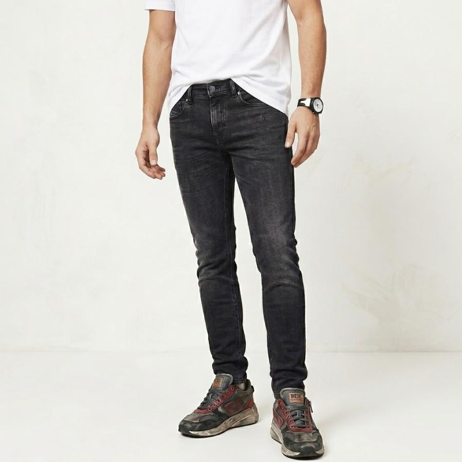 DIESEL（ディーゼル） SLEENKER 09C23 メンズ ブラックウォッシュ