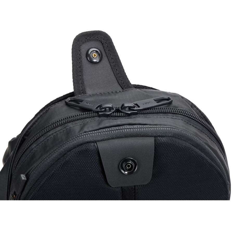 THULE（スーリー） THULE Tact Sling 8L - Black 3204710 : FIT TWO